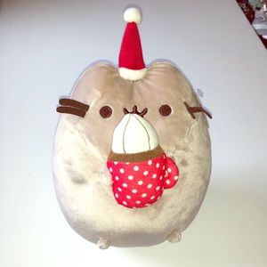 PUSHEEN Christmas Plushie with Hot Cocoa